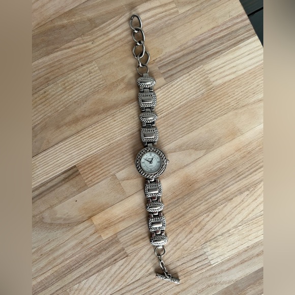 Geneva Ladies Watch Stainless Toggle Bracelet Round White Dial - Picture 5 of 11